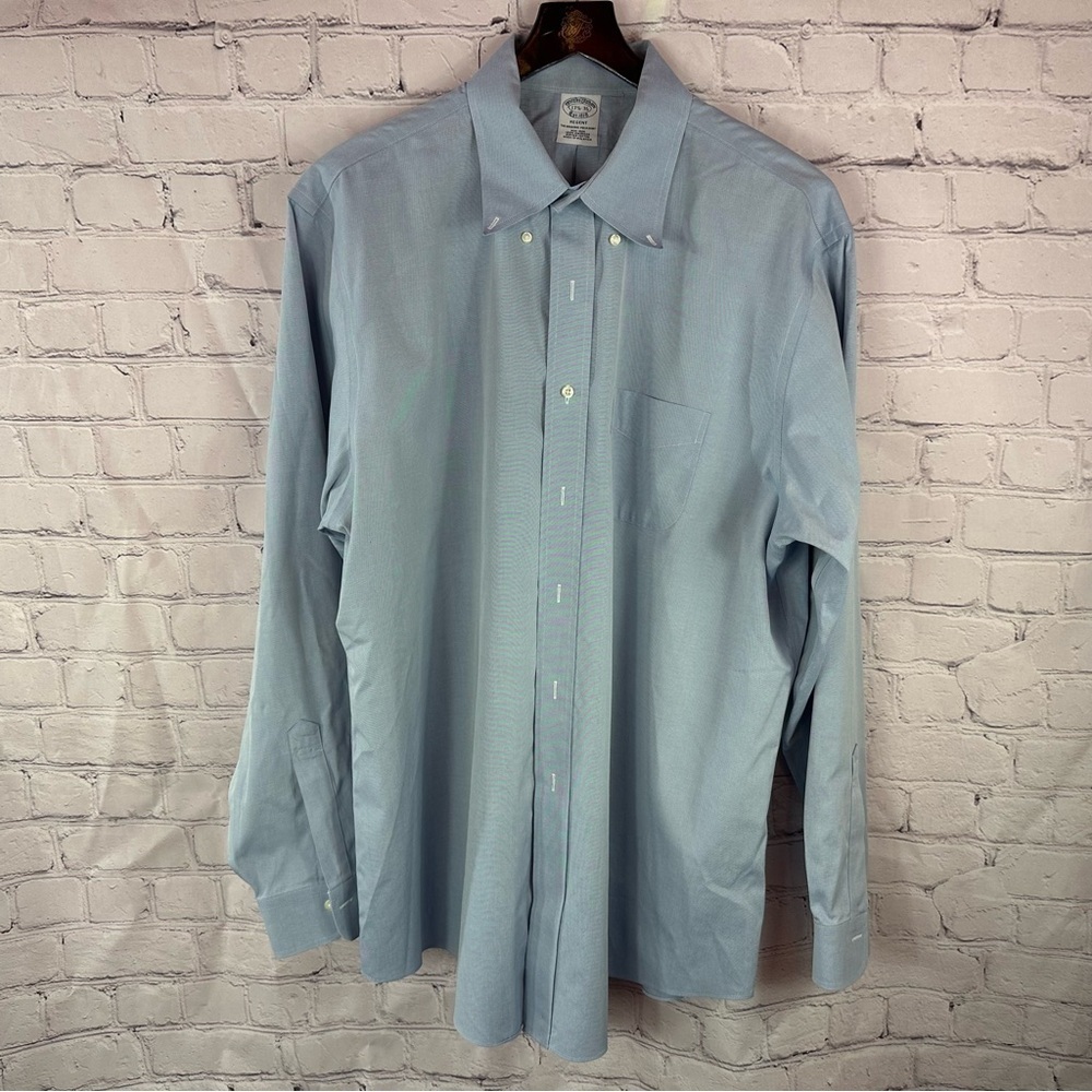 Brooks Brothers regent Blue Dress Shirt Classic Style 100% COTTON 17.5 36